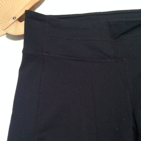 Athleta Capri Pants Black Waist band Yoga S - Picture 3 of 8